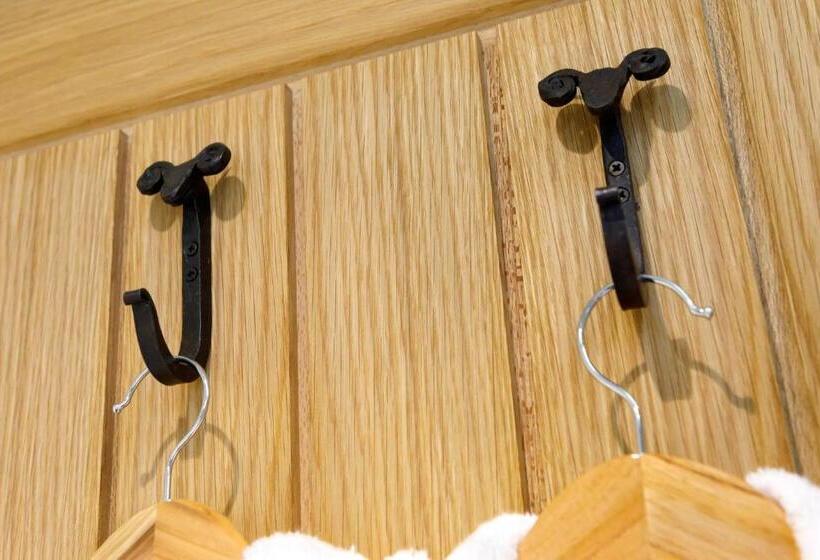 חדר דלוקס, Shoulder Of Mutton Inn