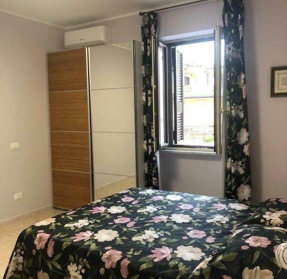 غرفة قياسية ثلاثية, B&b Antonella