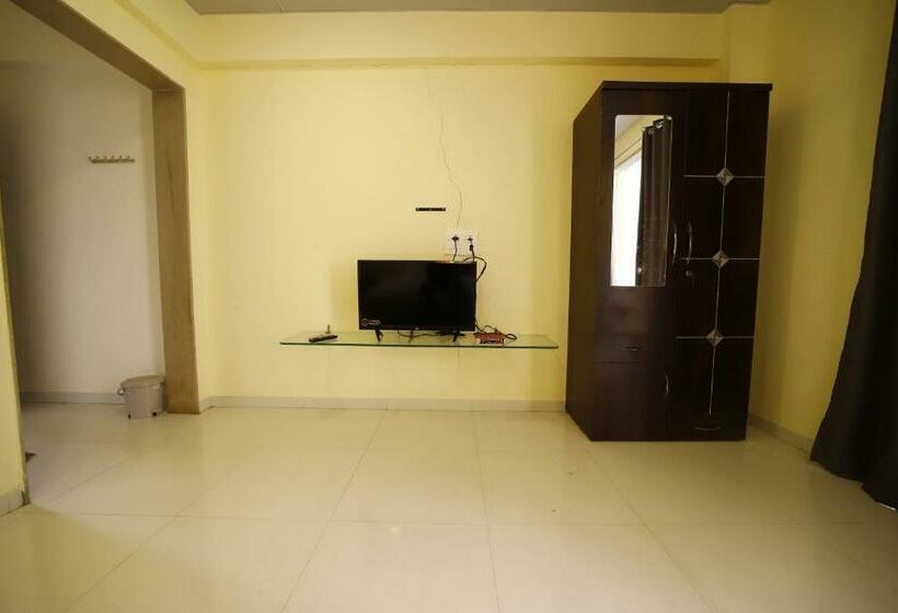 غرفة تنفيذية, Indradhanush Hill Resort