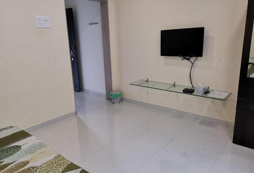 غرفة تنفيذية, Indradhanush Hill Resort