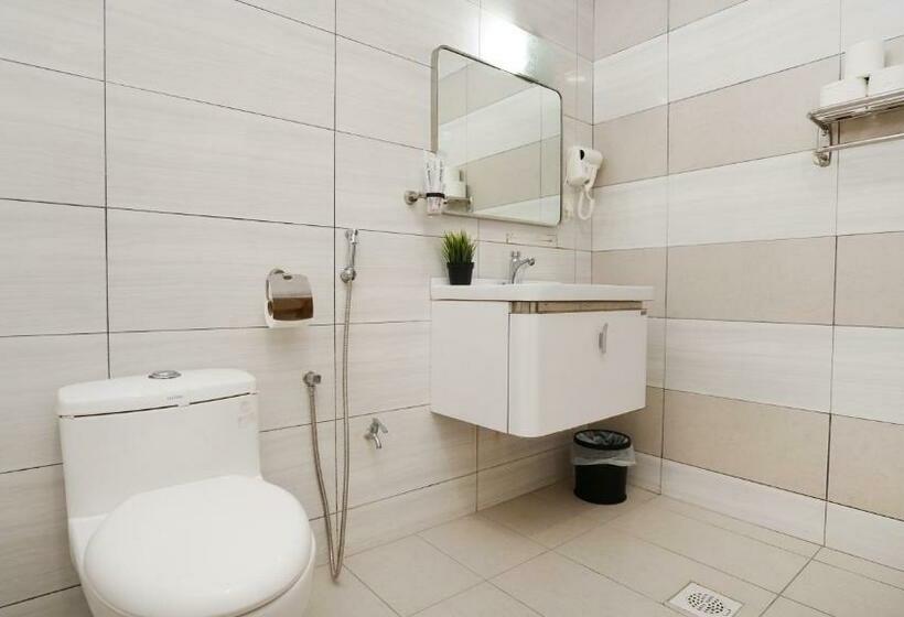 חדר משפחתי דלוקס, J.g. Resort