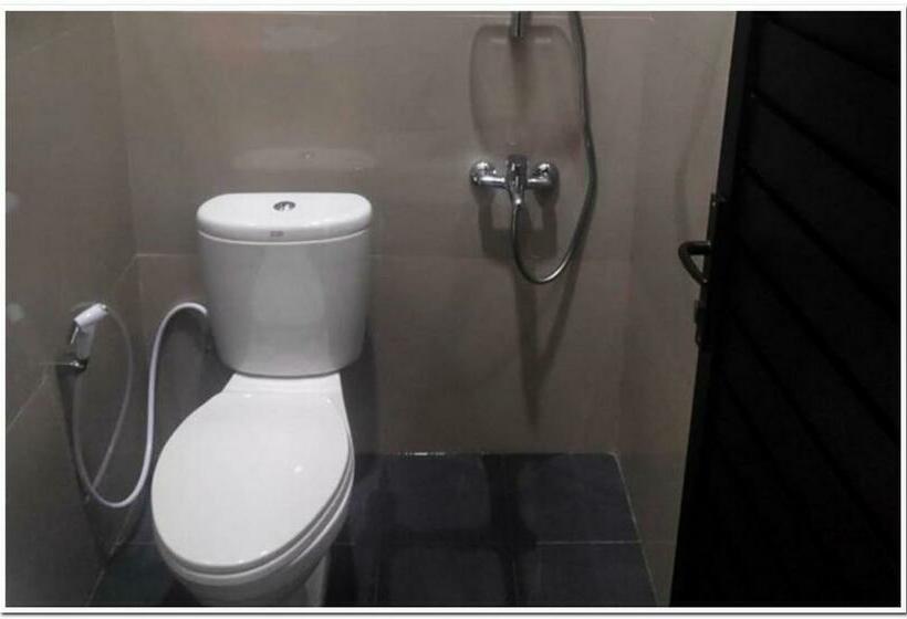 标准间, Reddoorz Near Moro Mall Purwokerto 2