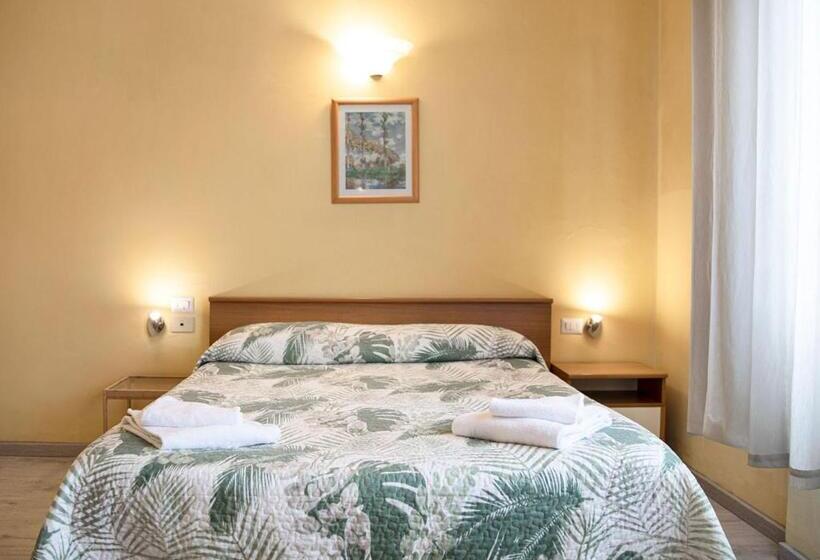 اتاق خانوادگی, Argentiere Room Apartments