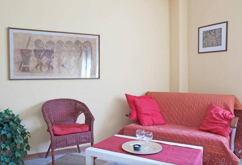 اتاق خانوادگی, Argentiere Room Apartments