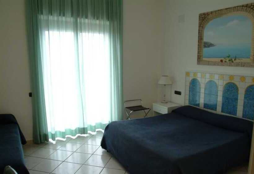 スタンダード4人部屋, Club Sabbiadoro