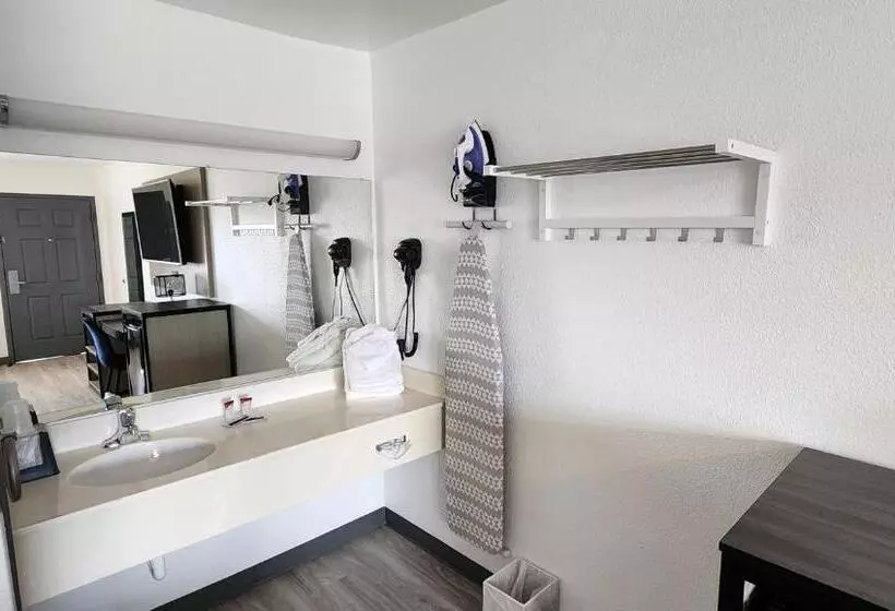 اتاق لوکس با تخت بزرگ, Country Inn Banning
