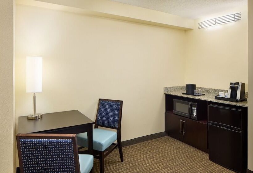 标准间, Holiday Inn Express & Suites Alpharetta, An Ihg