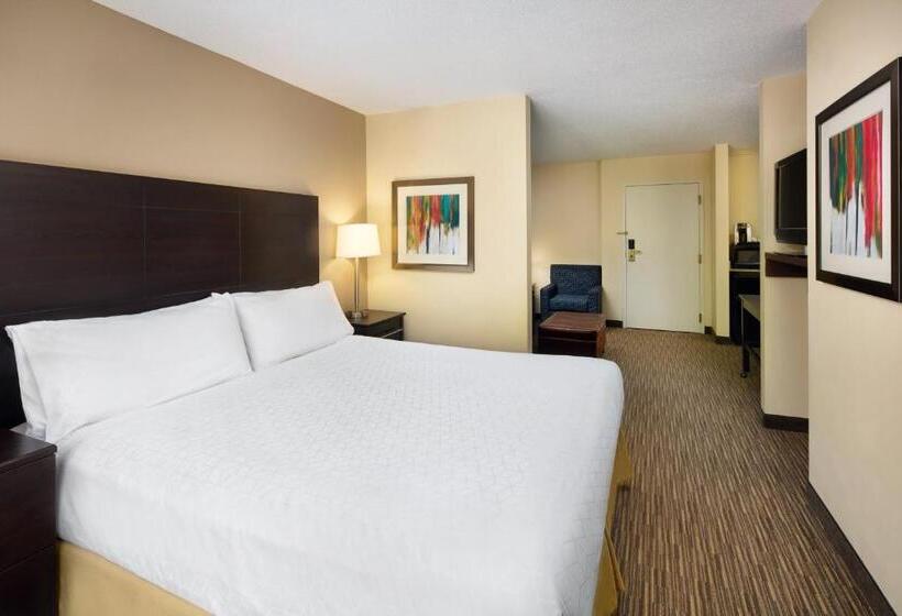 غرفة قياسية سرير كينج لذوى الإحتياجات الخاصة, Holiday Inn Express & Suites Alpharetta, An Ihg