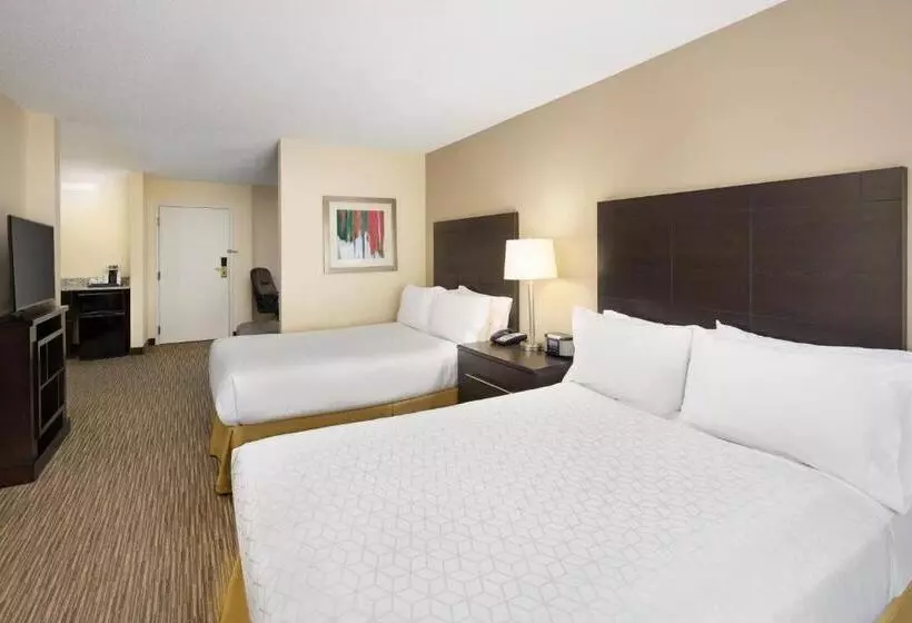 キングサイズベッドのスイートルーム, Holiday Inn Express & Suites Alpharetta, An Ihg