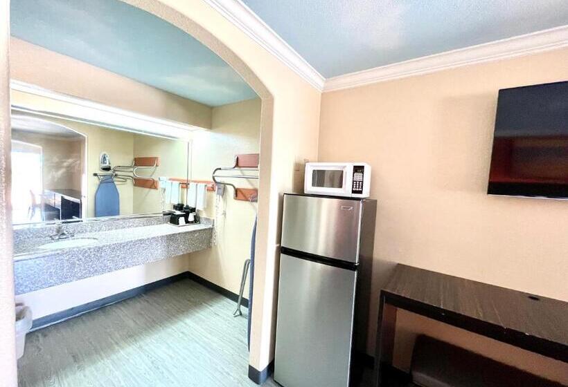 Стандартный Номер Кровать Кинг, Luxury Inn Liberty
