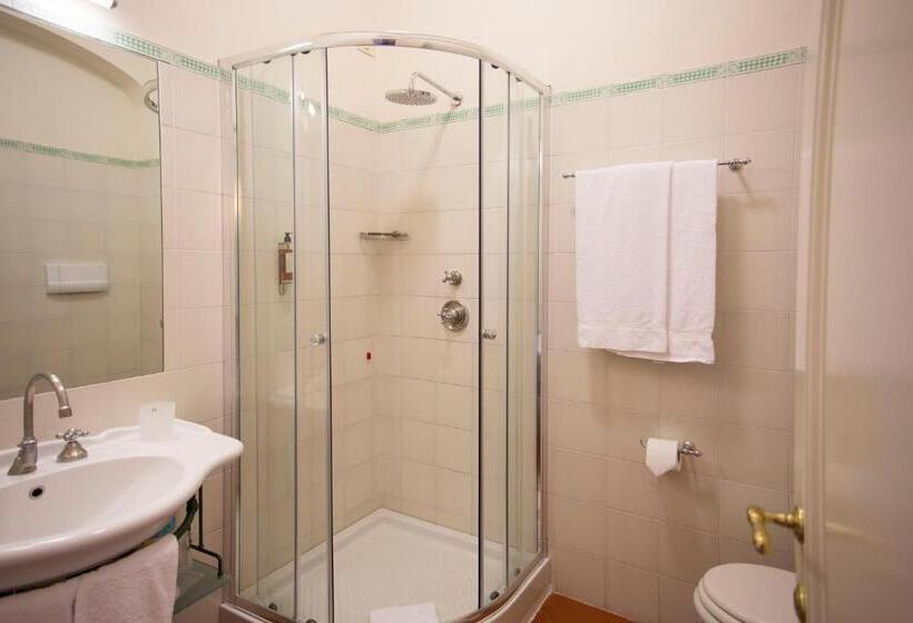 חדר סופריור עם מיטת קינג, Villa Marsili