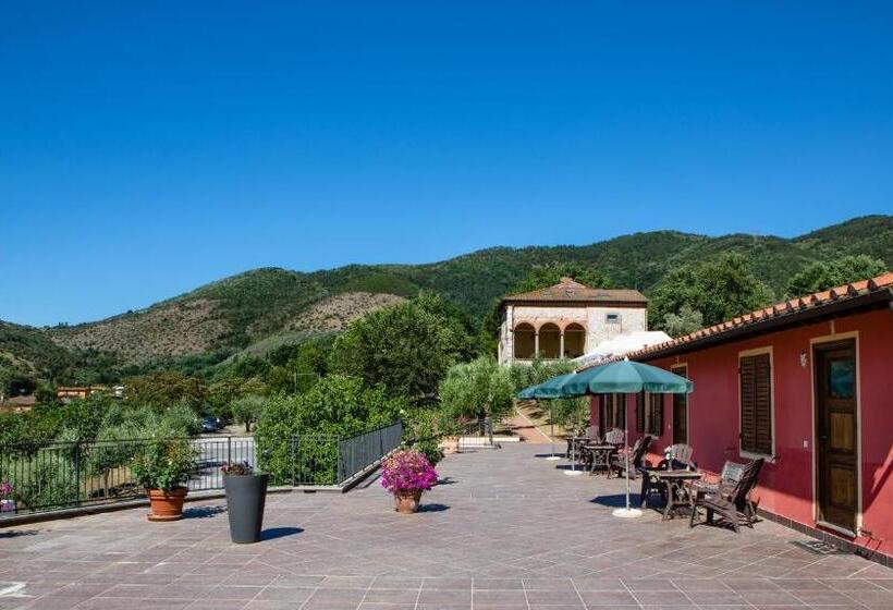 Economy Triple Room, Villa Rinascimento