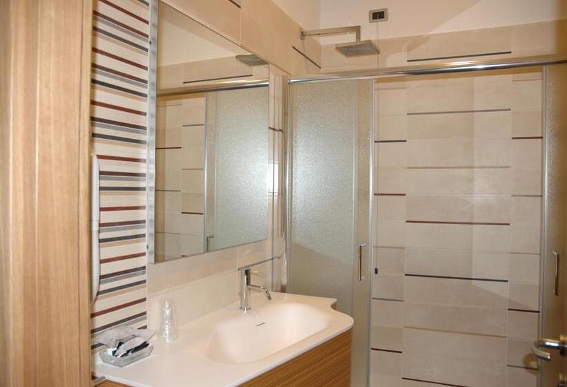 コンフォートルーム, Villa San Pietro