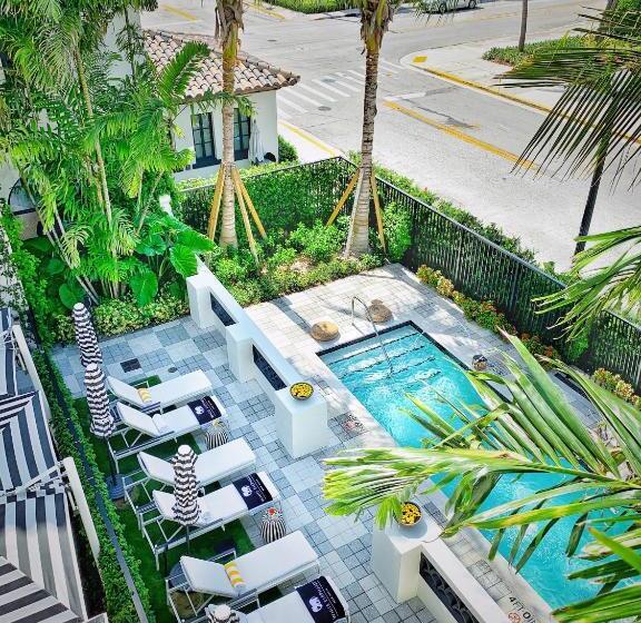 장애인을 위한 킹사이즈 침대 스탠다드 룸, White Elephant Palm Beach