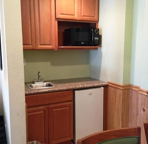 Номер Deluxe, Surf Motel