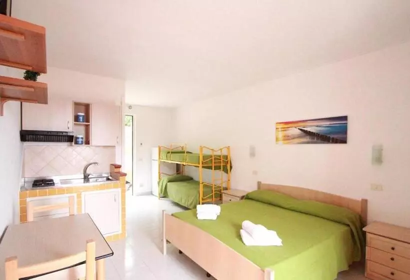 استودیوی استاندارد با چشم‌انداز دریا, Villaggio Baia Calavà Hotel E Residence