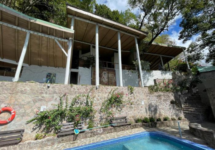 سوییت اجرایی, Green Fig Resort & Spa