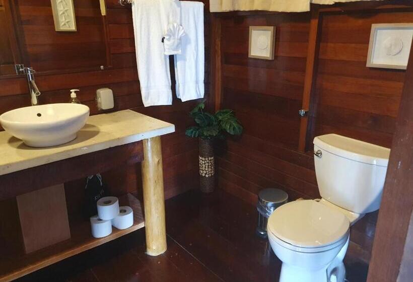 اتاق سه نفره دلوکس با چشمانداز دریا, Green Fig Resort & Spa