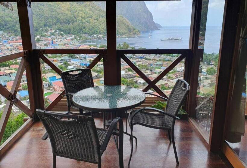 اتاق سه نفره دلوکس با چشمانداز دریا, Green Fig Resort & Spa