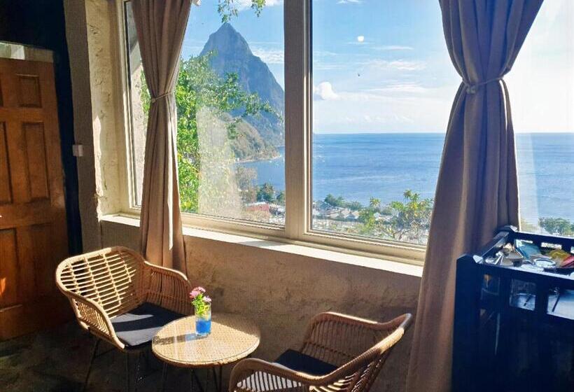 اتاق لوکس با بالکن و چشمانداز دریا, Green Fig Resort & Spa