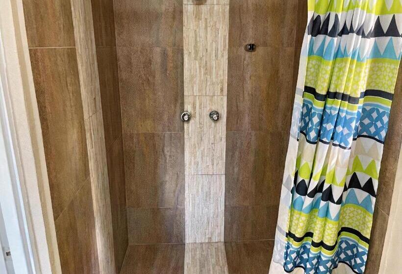 اتاق استاندارد با بالکن, Green Fig Resort & Spa