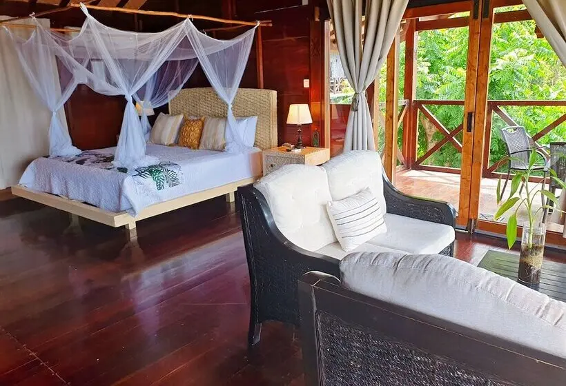 استودیو لوکس با چشم‌انداز دریا, Green Fig Resort & Spa