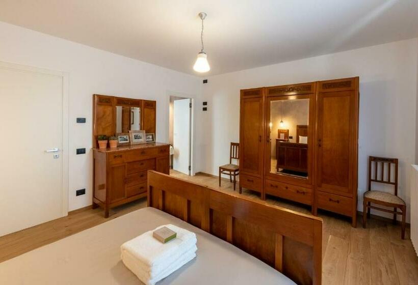 غرفة قياسية ثلاثية, Il Treno Dei Sogni Bed & Relais