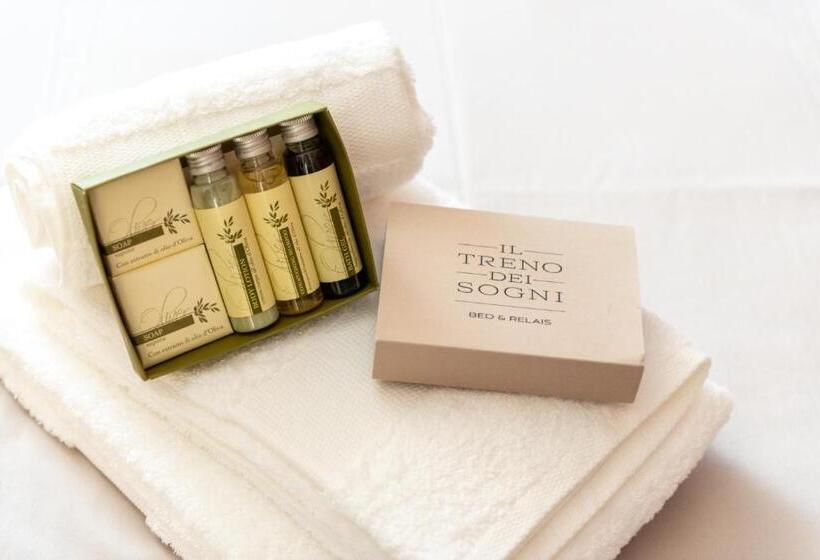 غرفة قياسية ثلاثية, Il Treno Dei Sogni Bed & Relais