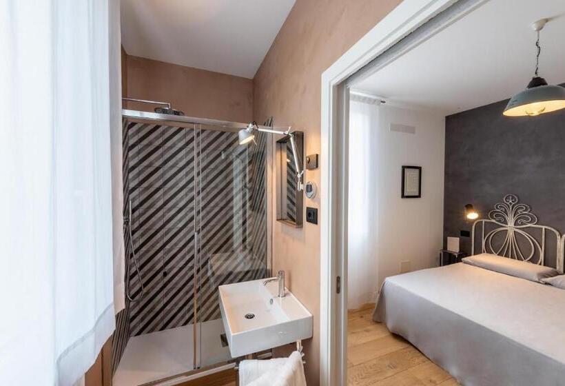 غرفة قياسية, Il Treno Dei Sogni Bed & Relais