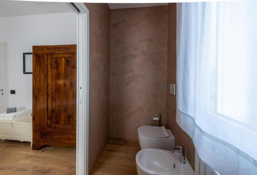 غرفة قياسية, Il Treno Dei Sogni Bed & Relais