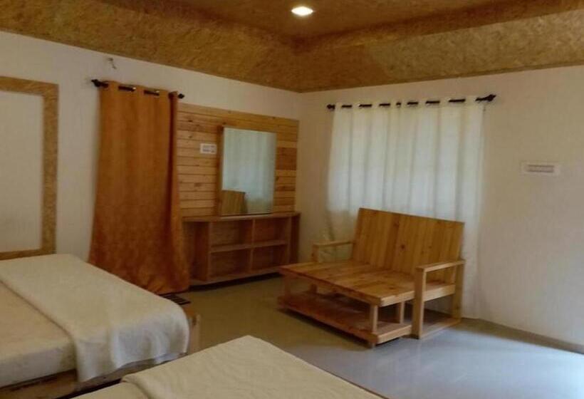 四人标准间, Royal Cottage, Anaimalai Room 7