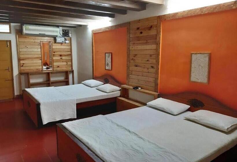 Четырехместный Номер Стандарт, Royal Cottage, Anaimalai Room 7