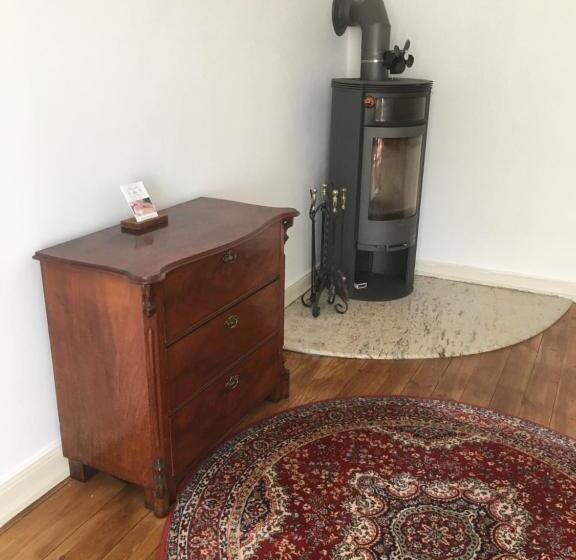 شقة غرفة نوم واحدة مزودة بشُرفة, B&b Mühlenvilla Am Bützower Hafen