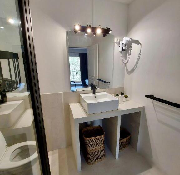 إستوديو قياسى ذو إطلالة, Résidence E Cime Asco Locations De Studios Meublés