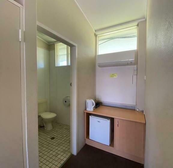 Номер Стандарт, Coal N Cattle Hotel Motel