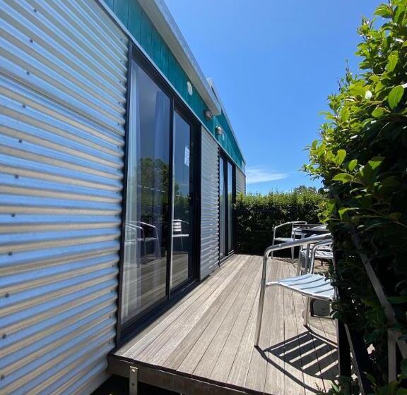 标准间, Coal N Cattle Hotel Motel