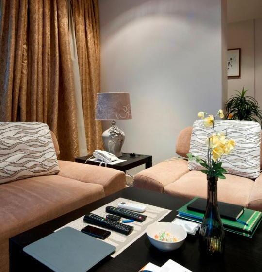 آپارتمان لوکس 1 خوابه, Executive Suites