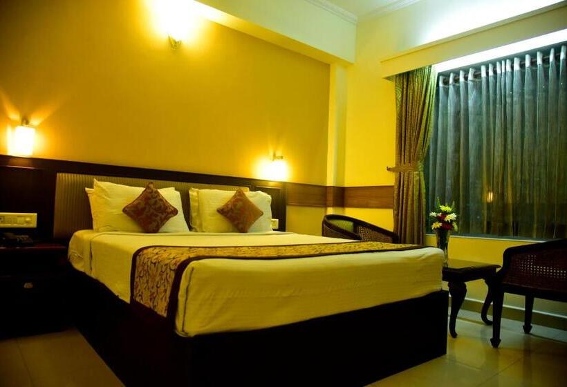 デラックスルーム, Paray Residency