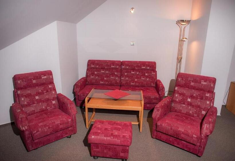 Junior Suite, U Crlíků