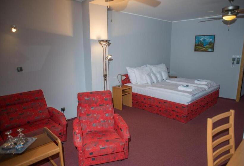 Junior Suite, U Crlíků