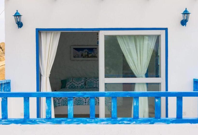 اتاق استاندارد چهار تخته با چشم‌انداز دریا, Villa Aqua Boutique Vichayito