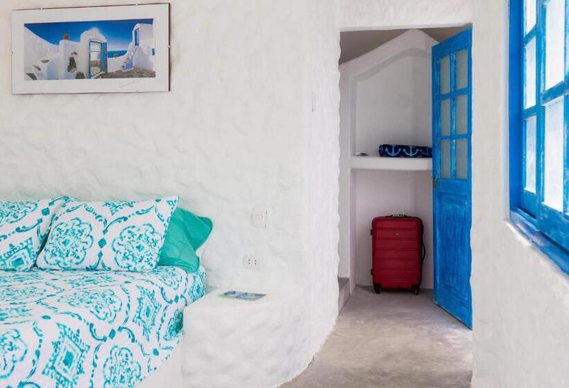 اتاق استاندارد چهار تخته با چشم‌انداز دریا, Villa Aqua Boutique Vichayito