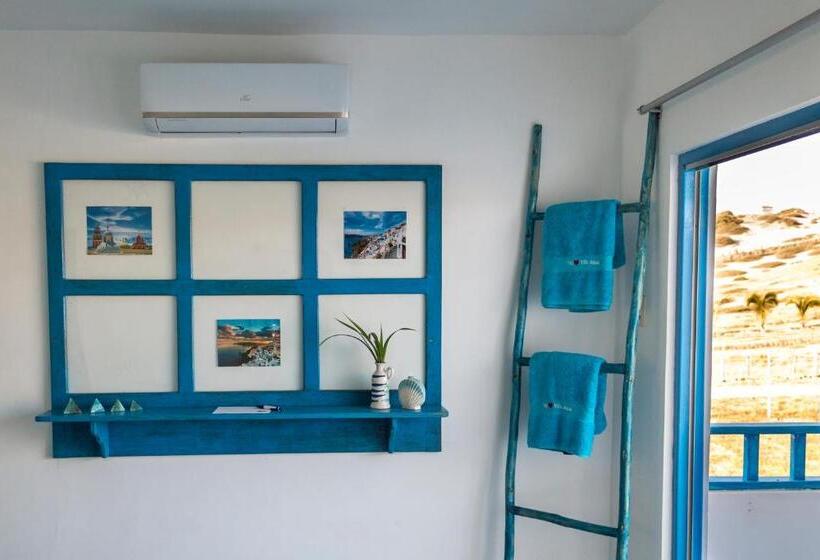 اتاق استاندارد با چشم‌انداز استخر, Villa Aqua Boutique Vichayito