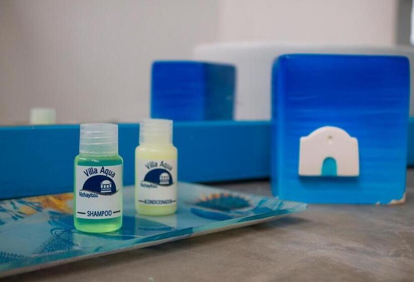 اتاق استاندارد چهار تخته با چشم‌انداز دریا, Villa Aqua Boutique Vichayito