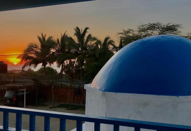 اتاق استاندارد چهار تخته با چشم‌انداز دریا, Villa Aqua Boutique Vichayito