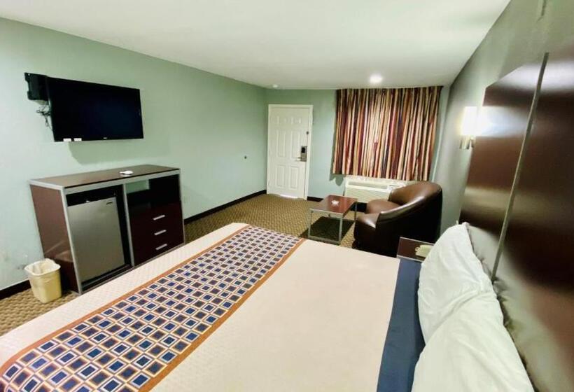 חדר סטנדרט עם מיטת קינג, Home Place Inn And Suites Hobby