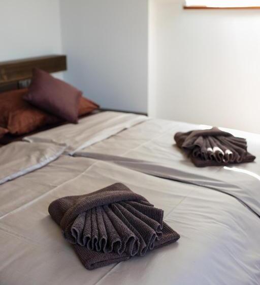 غرفة قياسية مزوَّدة بشُرفة, Apartmány Víno Hruška Pardubice