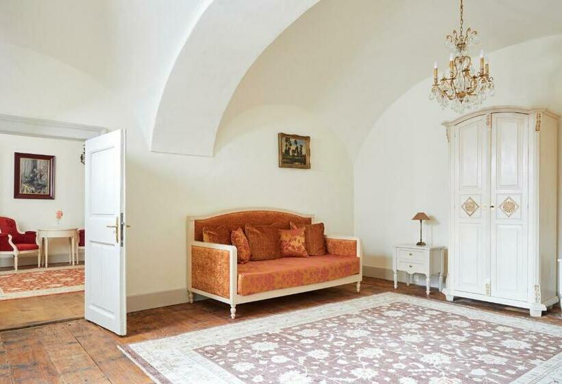 סוויטה דלוקס, Barta Pince Rákóczi Lakosztályok