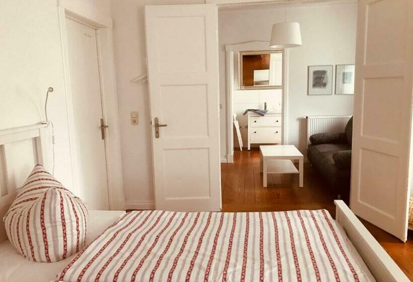 غرفة عائلية, Villa 32 Kröpelin