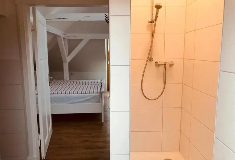 バルコニー付き１ベッドルームアパートメント, Villa 32 Kröpelin